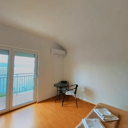 Indijano Apartment Ohrid Exteriör bild